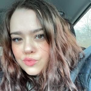 Meet your Posher, Mackenzie